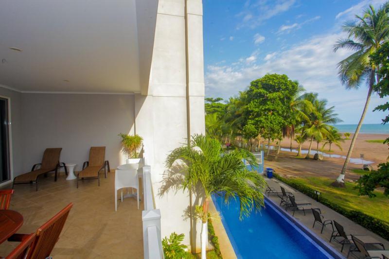 The Palms Ocean Club Resort 자코 외부 사진