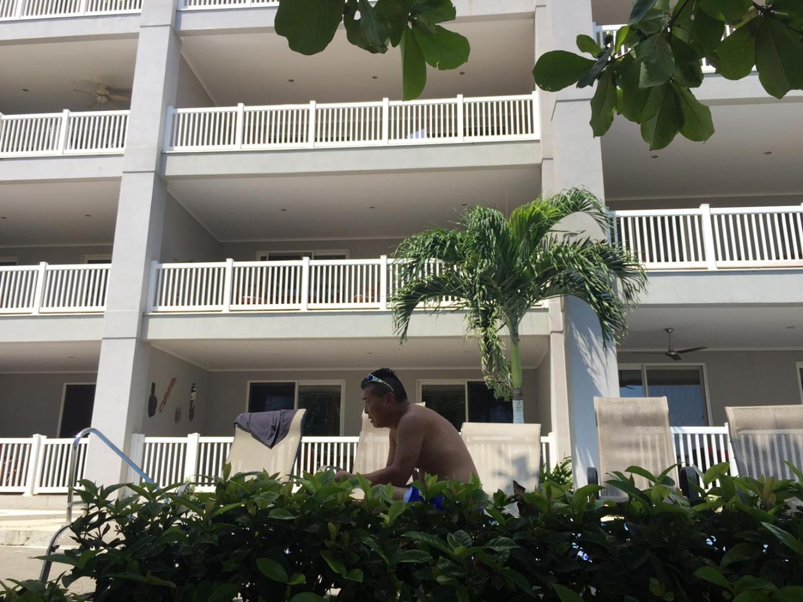 The Palms Ocean Club Resort 자코 객실 사진